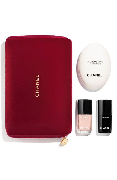 chanel gift set makeup|Chanel gift with purchase offers.